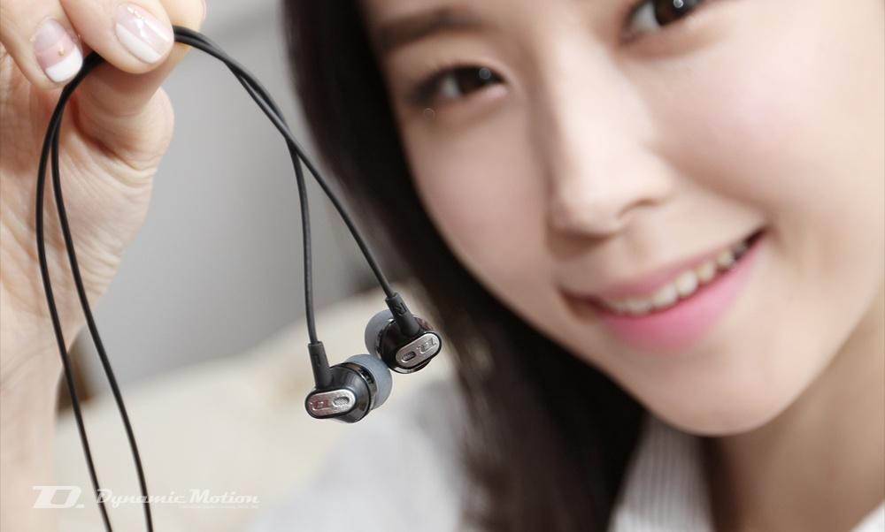 韓國 Dynamic Motion 入耳式耳機 DM100E